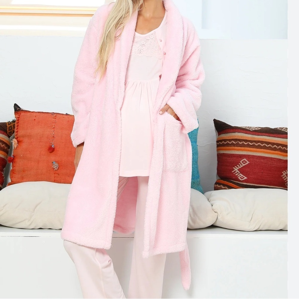 NWT Ellen Tracy Fleece Blush Pink Rob Without Belt One Size